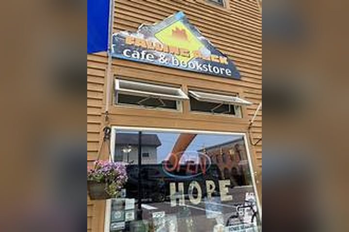 Storefront of Falling Rock Cafe & Bookstore in Munising